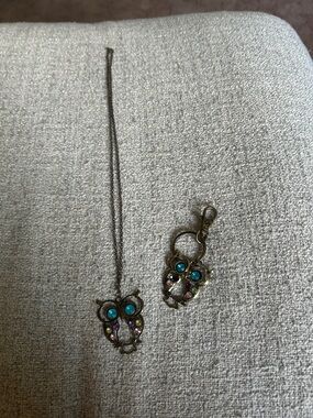 Vintage-Inspired Owl Pendant Necklace and Keychain Set - Turquoise & Pink